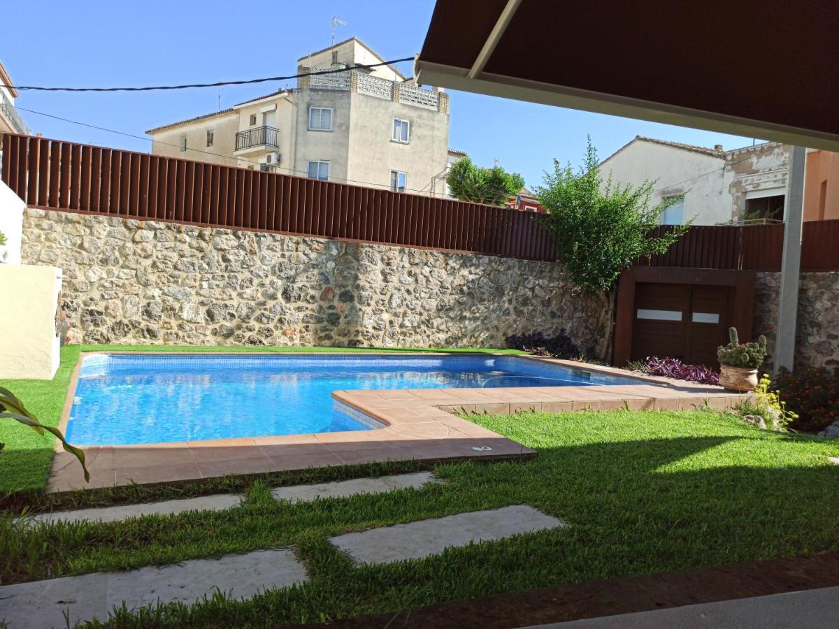 Casa Del Pueblo Villa Montichelvo Luaran gambar